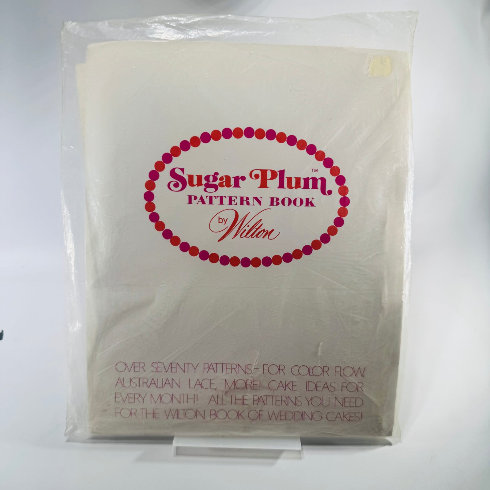 Sugar Plum Pattern Book by Wilton 1972 Sealed Cake Decorating Pattern Portfolio
