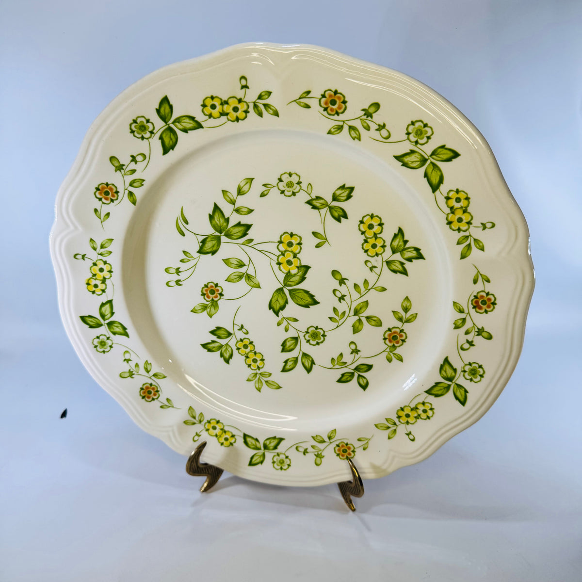 Sears Petit Flora 4009 Chop Plate Round Serving Platter 1970s