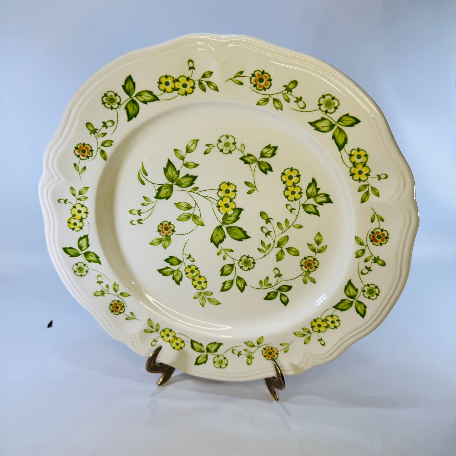 Sears Petit Flora 4009 Chop Plate Round Serving Platter 1970s