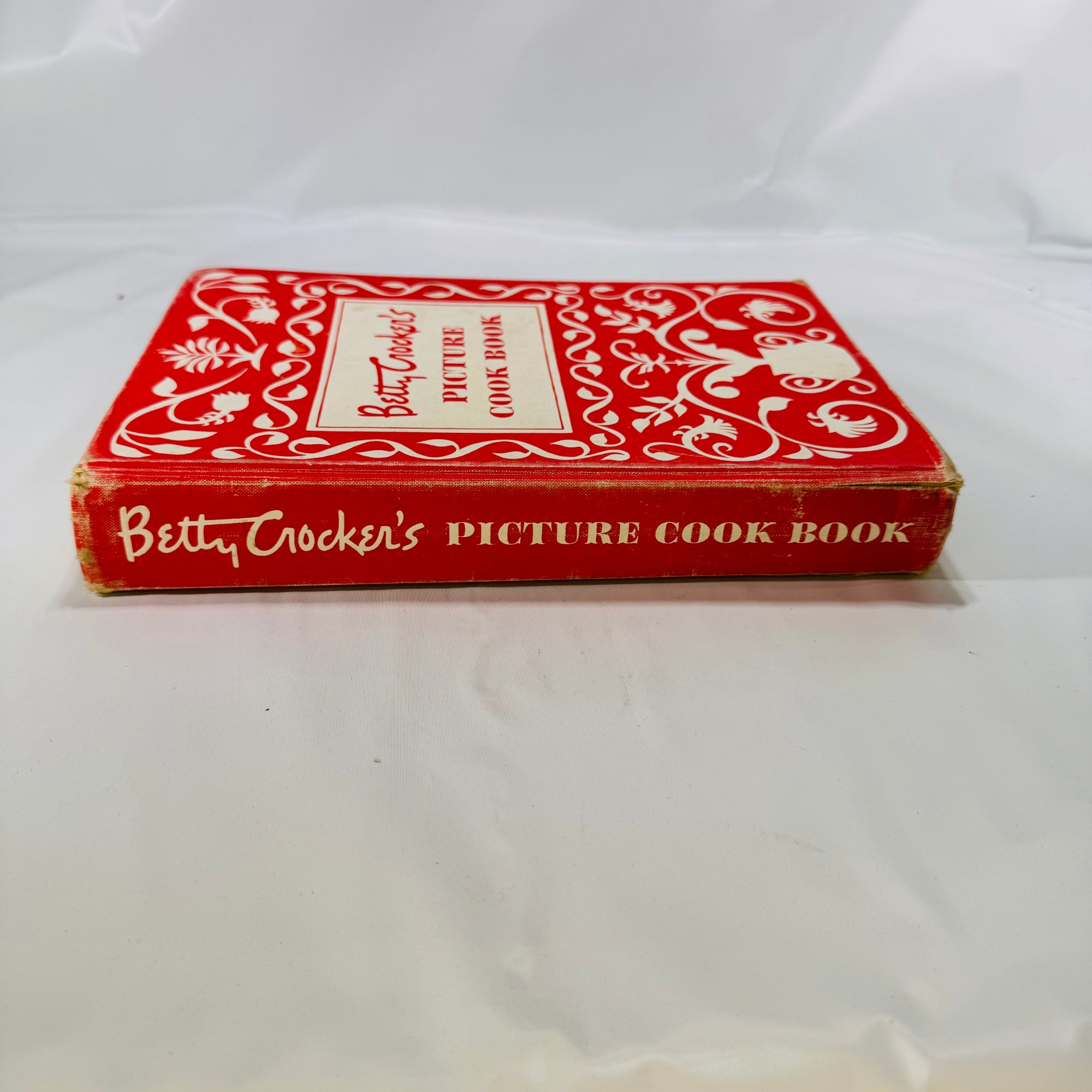 Betty Crocker's Picture Cookbook found w/ recipes 1950 General Mills Inc Vintage