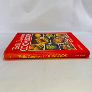 Betty Crocker Cookbook New and Revised Edition including Microwave 1982 General Mills Vintage Recipes Collectable Cooking