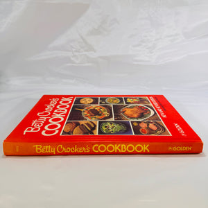 Betty Crocker Cookbook New and Revised Edition including Microwave 1983 General Mills Vintage Recipes Collectable