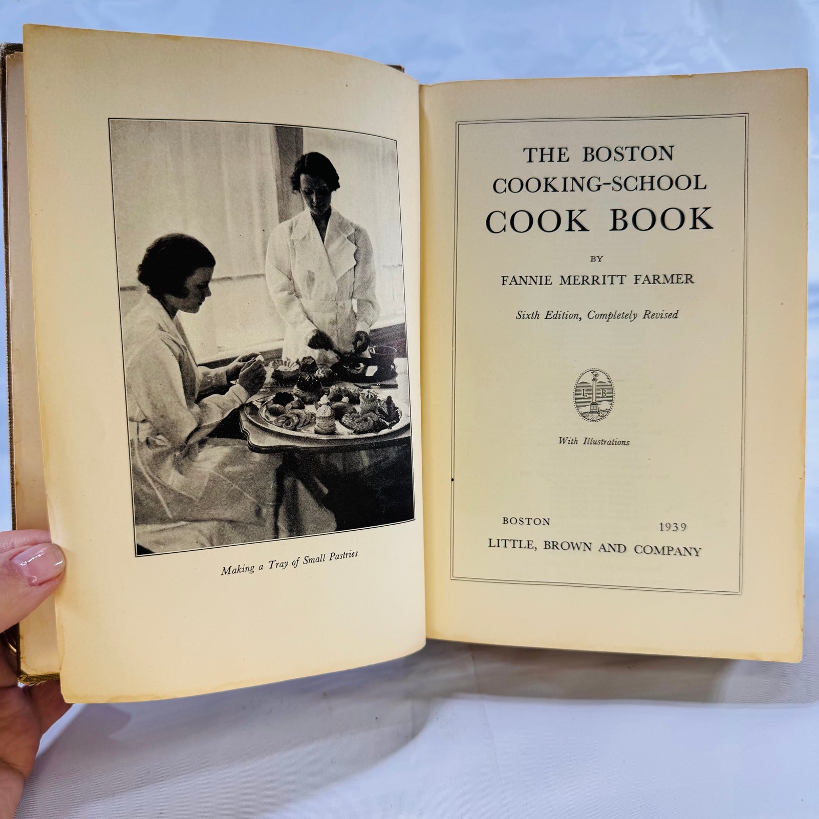 The Boston Cooking School Cook Book by Fannie Merritt Farmer 1939 Little Brown & Company AS FOUND