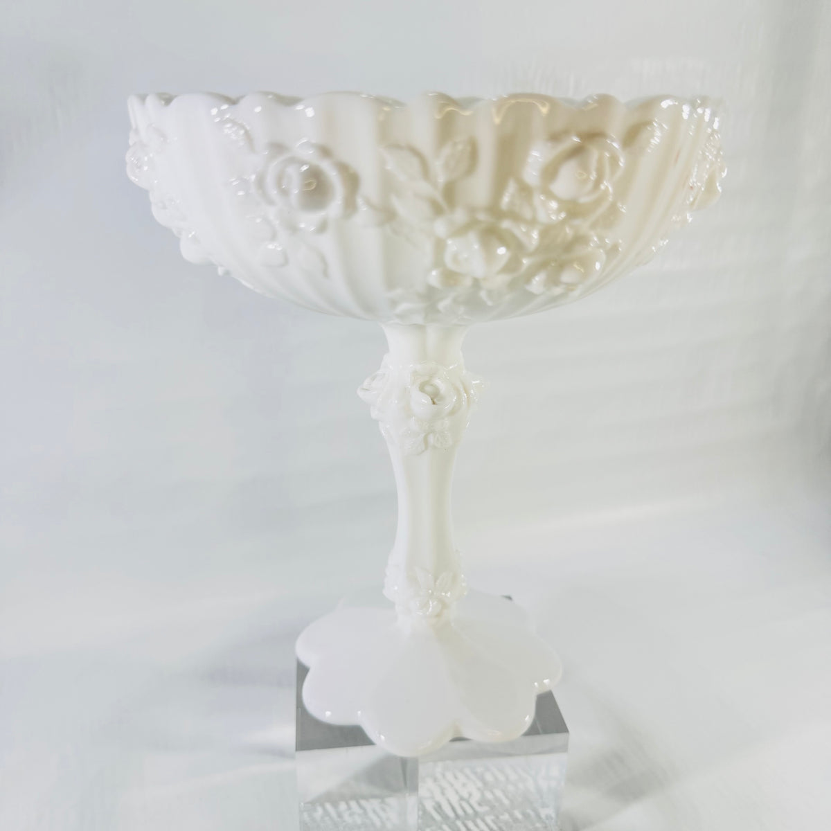 Fenton Cabbage Rose White Milk Glass Compote 9222 MI Pedestal Candy Dish