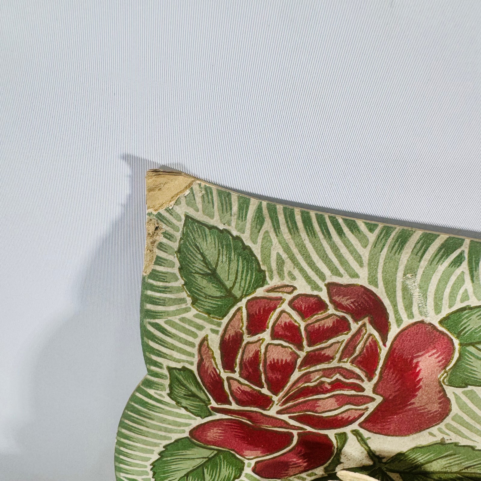 Antique Victorian stand-up Valentine card with pop-out cherub and white dove, red roses, green leaves, and blue ribbon reading “Love’s Message” and “to my Valentine.”