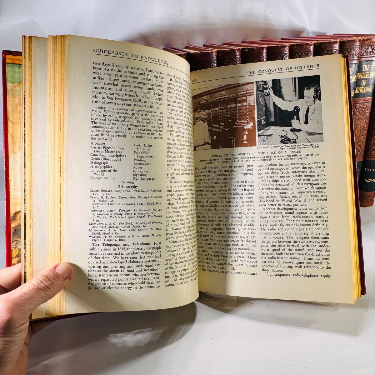 The Wonderland of Knowledge Pictorial Encyclopedia Set 1956 14 Volumes Wonderland of Knowledge Corp.