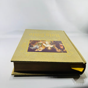 Vintage Heirloom Family Bible 1971 King James Red Letter Illustrated Gold Hardcover
