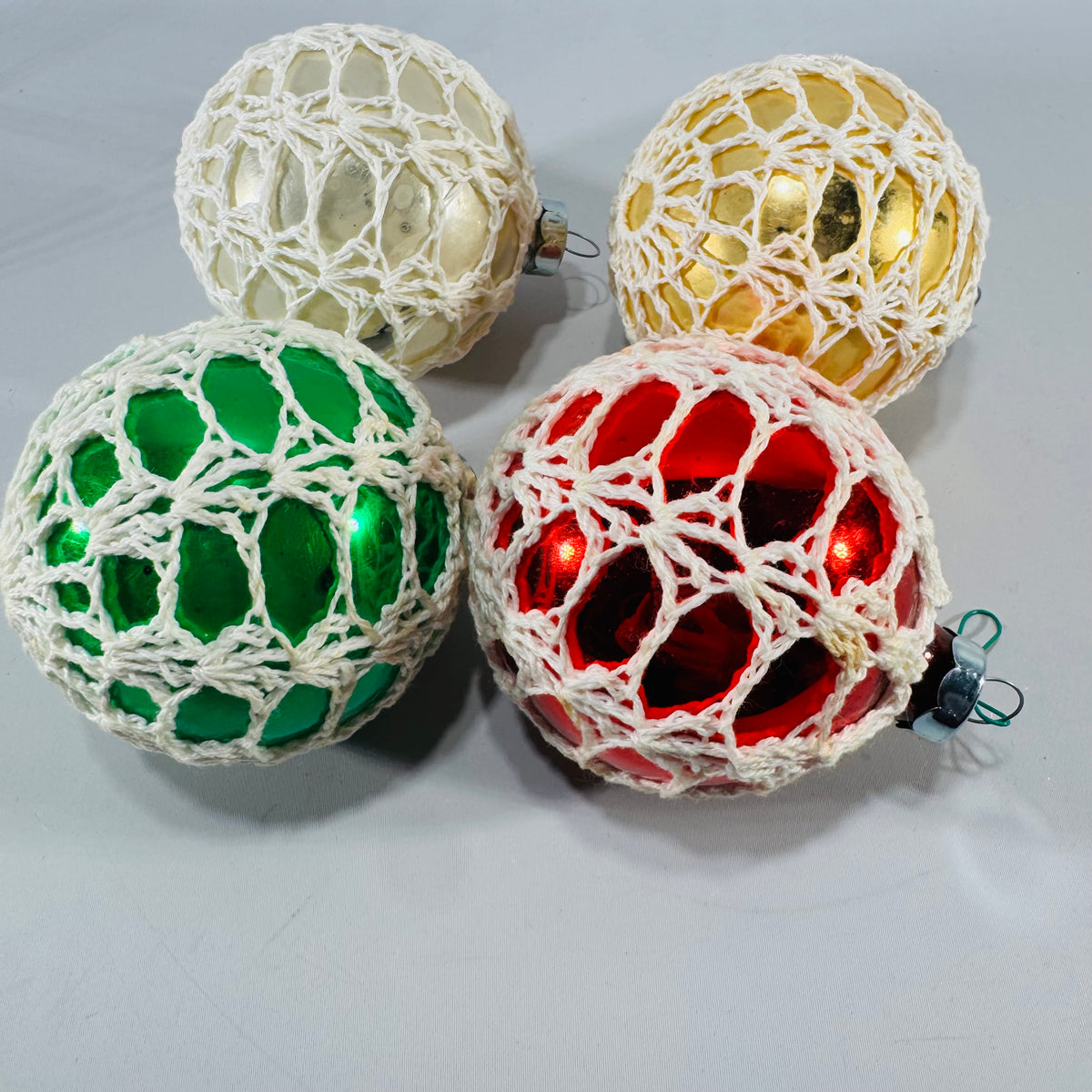 Vintage Crochet Ornaments Set – Handmade Christmas Decor, 1970s–1980s