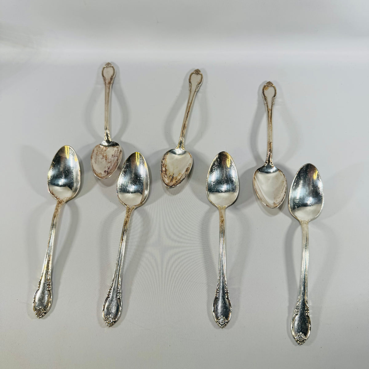 Set of 7 Vintage 1847 Rogers Bros Remembrance Teaspoons – Silverplate, 1948