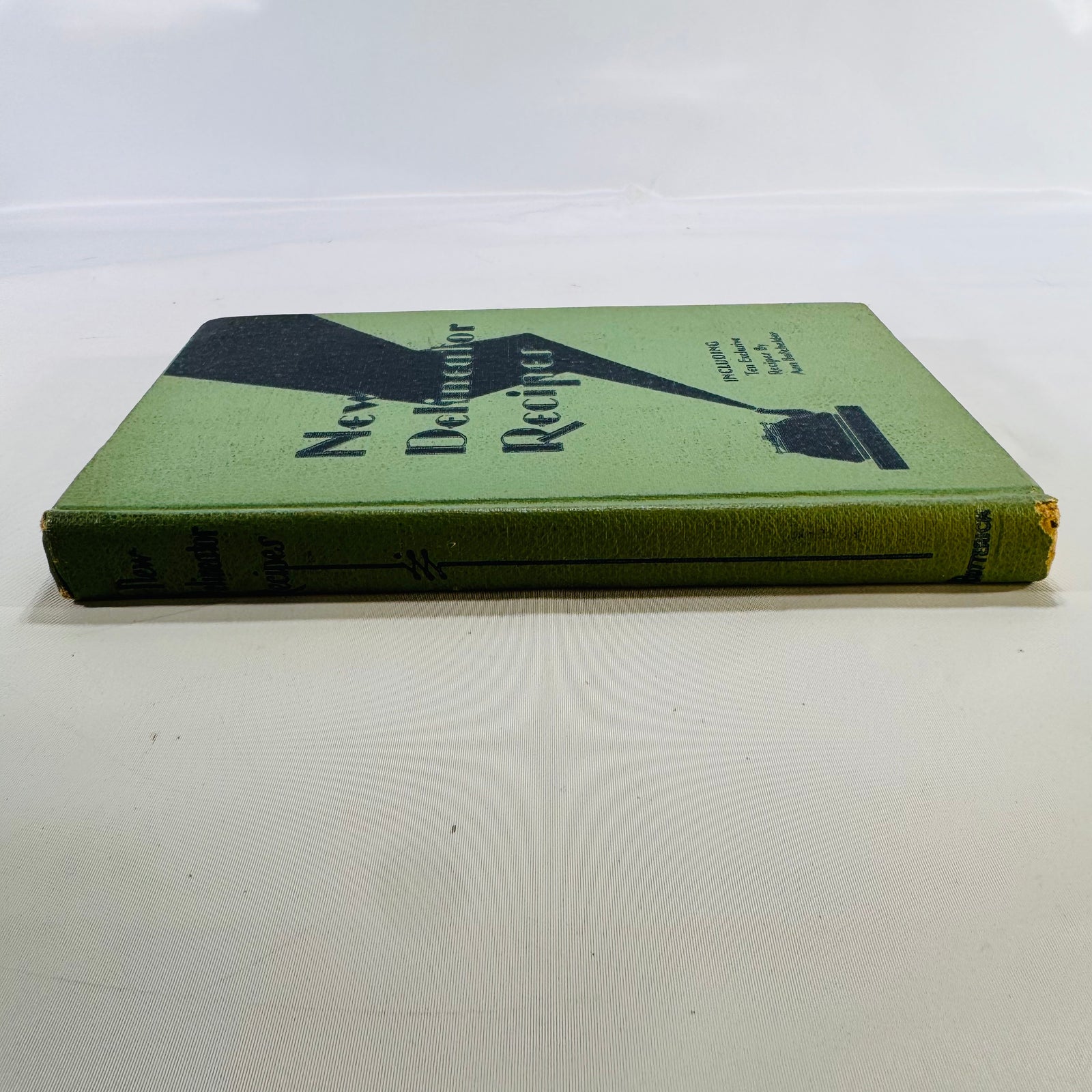 New Delineator Recipes by Ann Batchelder (1939) – Vintage Hardcover Cookbook