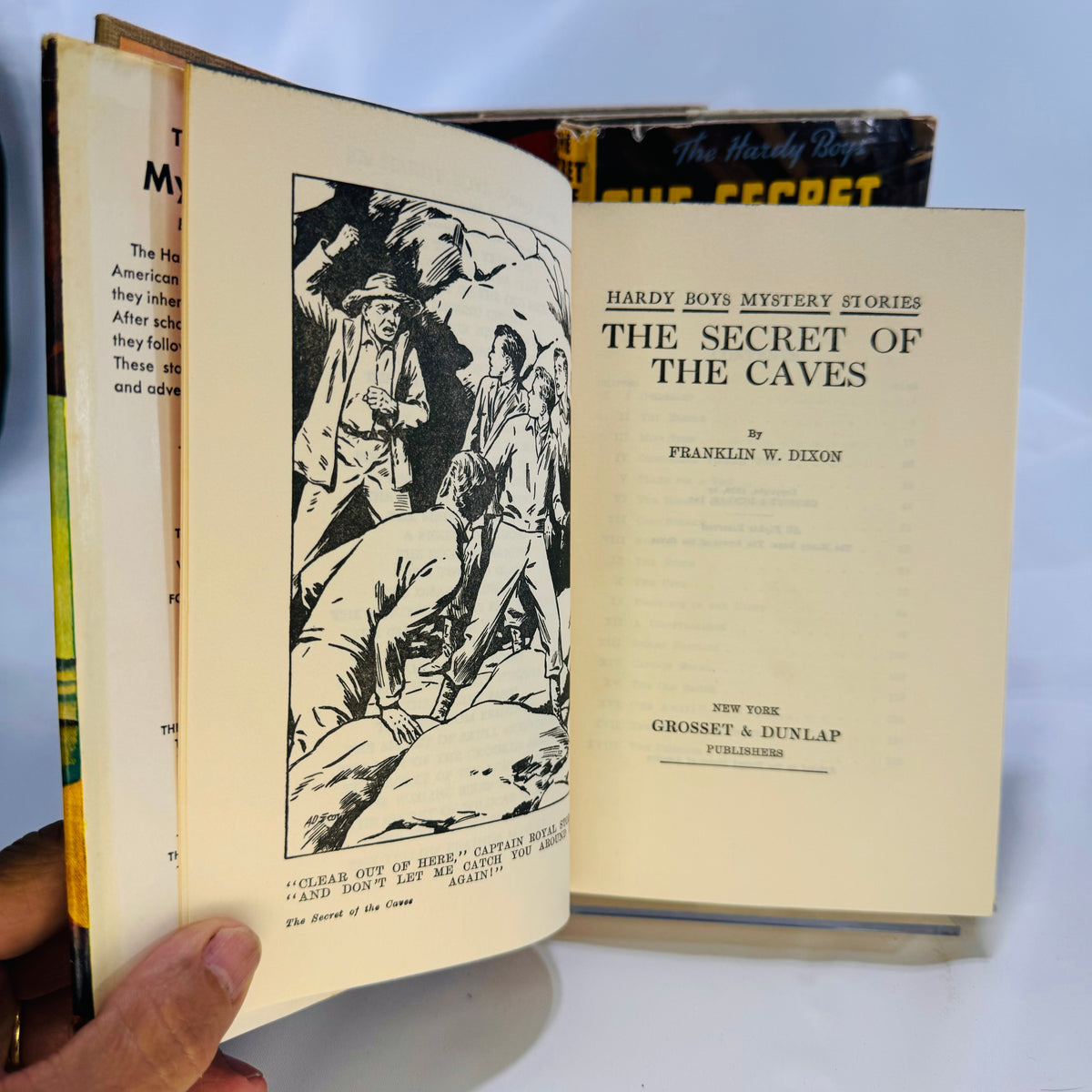The Hardy Boys The Secret of the Old Mill 1927 The Secret of the Caves 1929 The Twisted Claw 1939 by F.W. Dixon Grosset and Dunlap