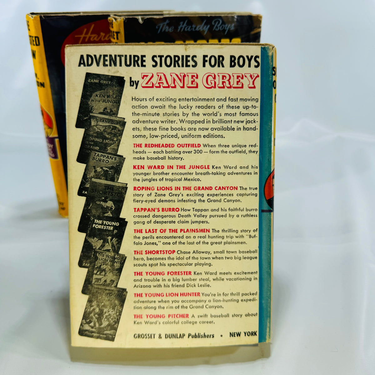 The Hardy Boys The Secret of the Old Mill 1927 The Secret of the Caves 1929 The Twisted Claw 1939 by F.W. Dixon Grosset and Dunlap