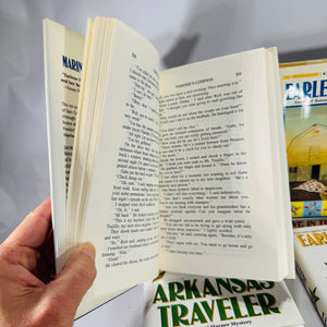 Benni Harper Cozy Mystery Set — 4 First Editions by Earlene Fowler (1998–2001) | Quilt-Themed Crime, Book Bundle