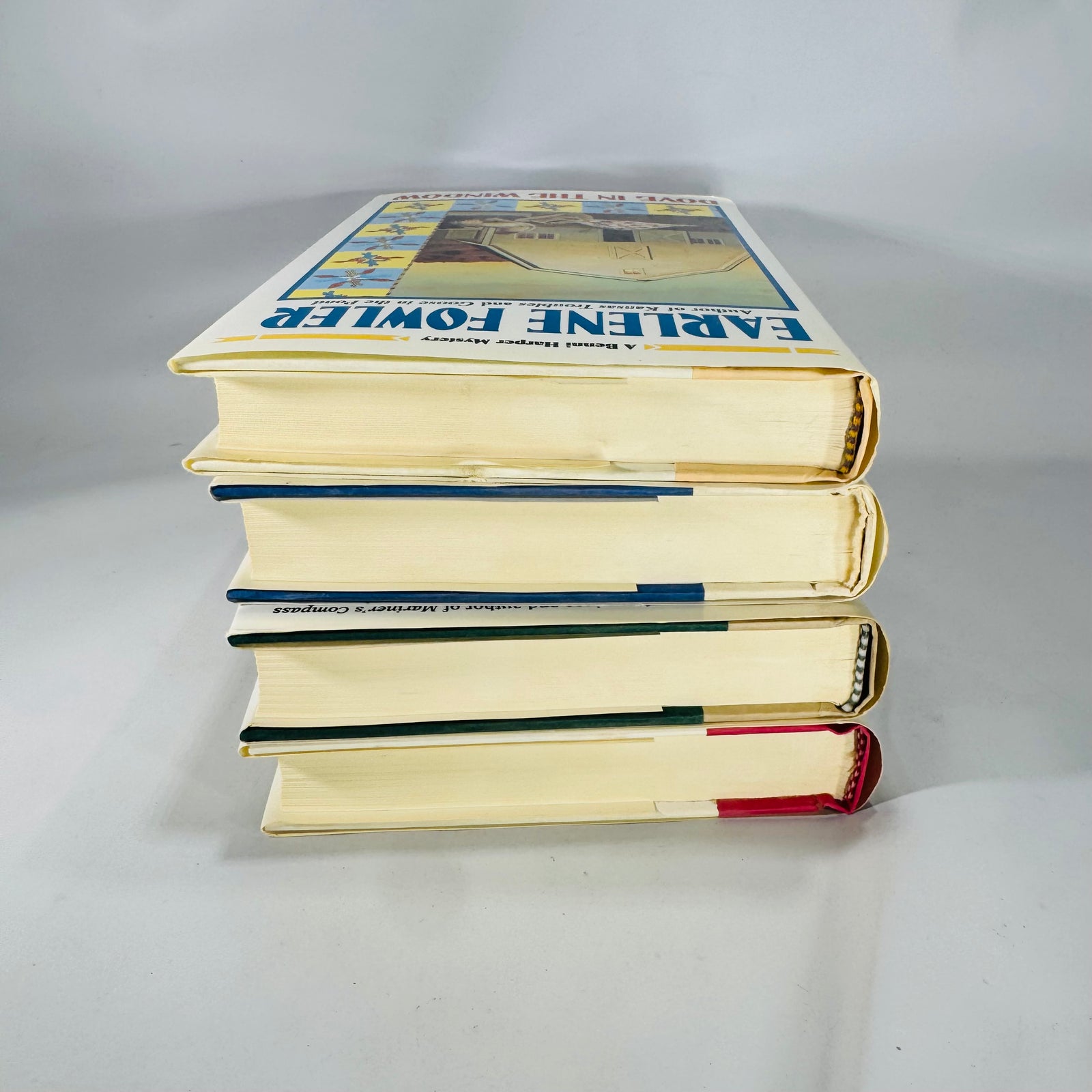 Benni Harper Cozy Mystery Set — 4 First Editions by Earlene Fowler (1998–2001) | Quilt-Themed Crime, Book Bundle