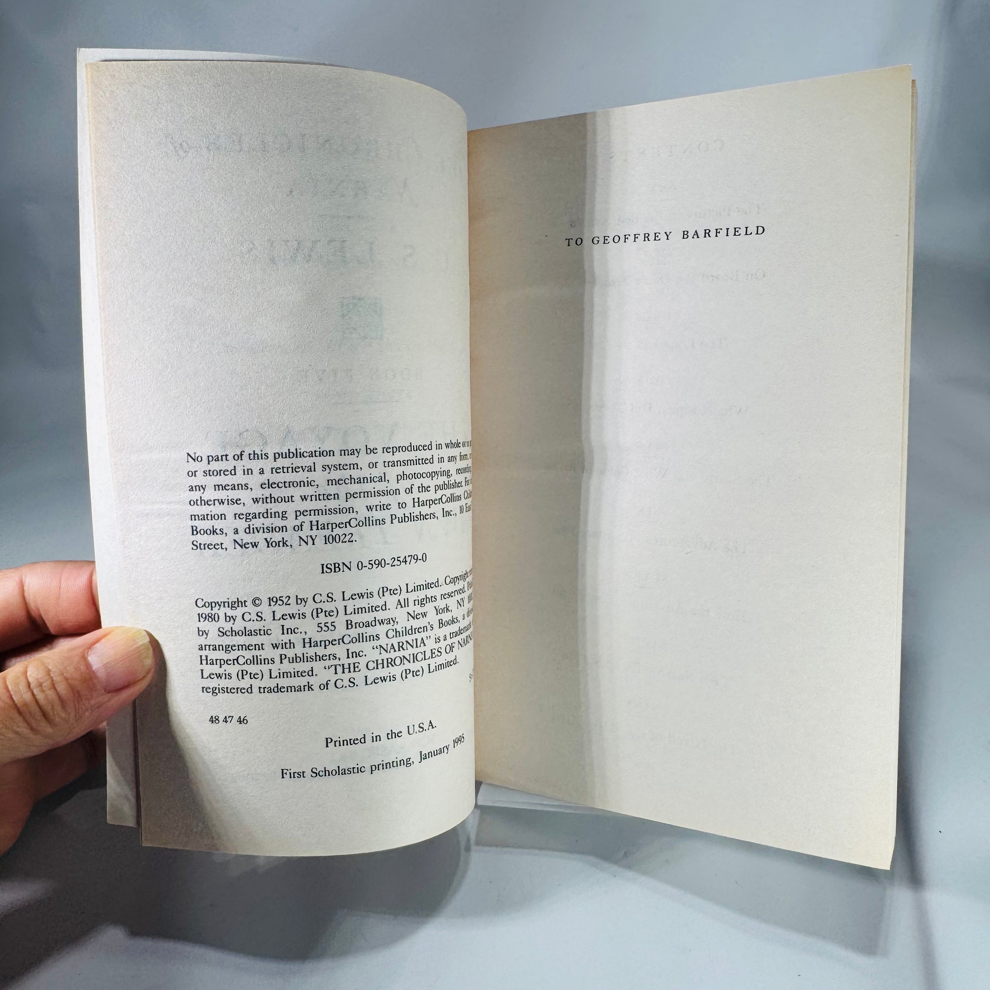 The Chronicles of Narnia 7-Book Box Set (1986–1995) — C. S. Lewis | Pauline Baynes Illustrations, Fantasy Classic