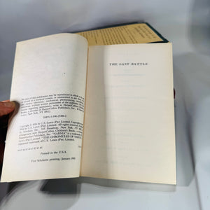 The Chronicles of Narnia 7-Book Box Set (1986–1995) — C. S. Lewis | Pauline Baynes Illustrations, Fantasy Classic