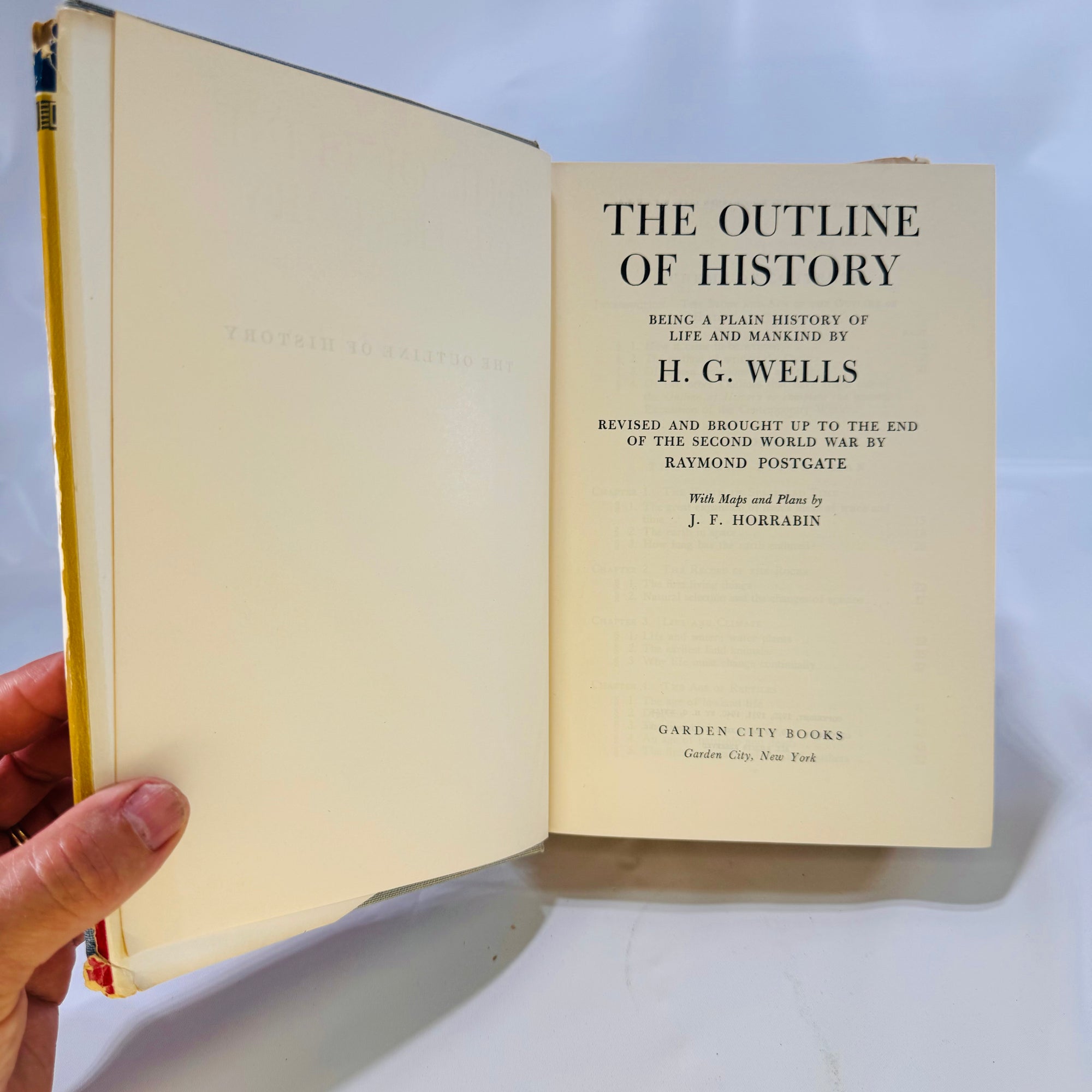 The Outline of History The Whole Story of Man H.G. Wells 1949 Garden City Books