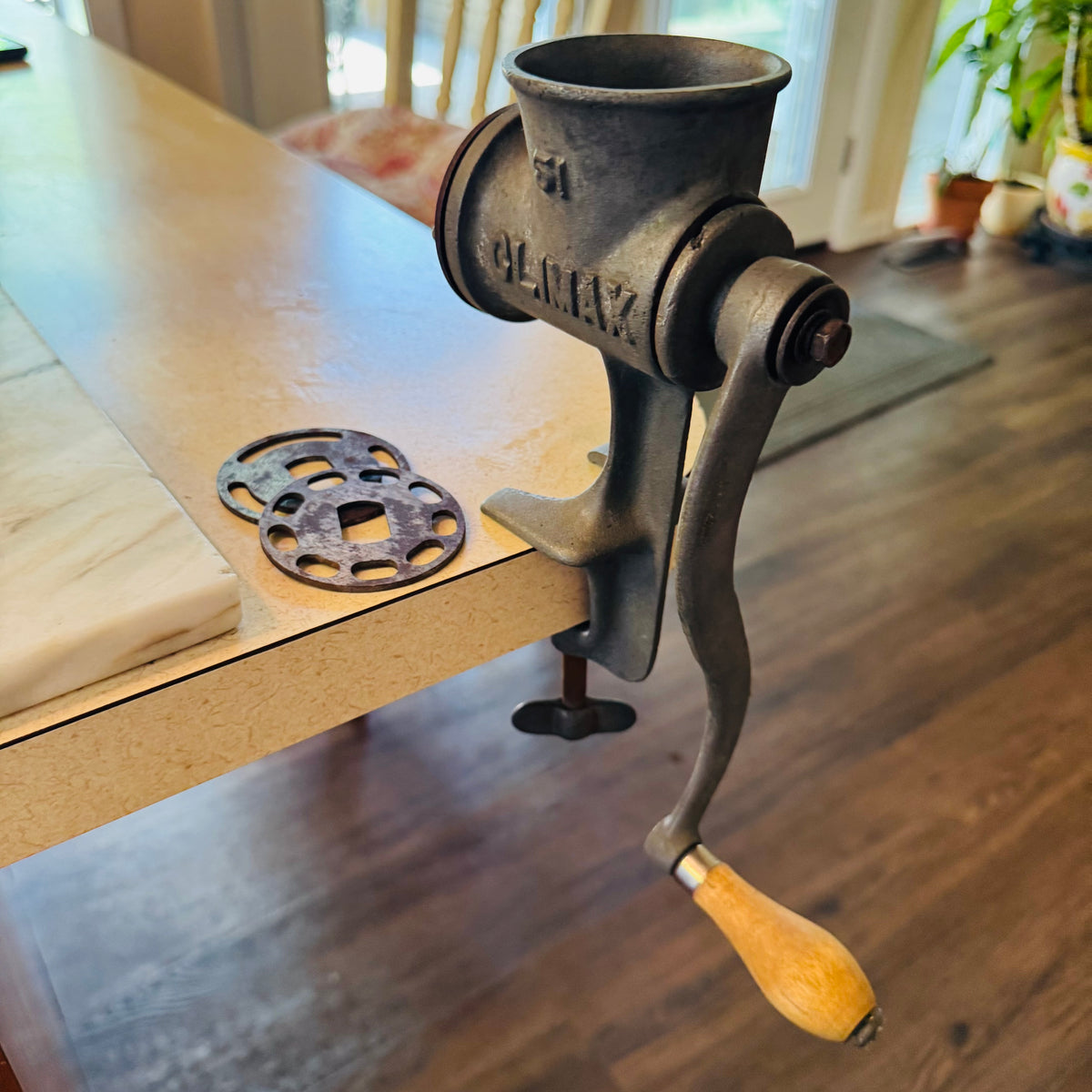 Vintage Climax No. 51 Meat Grinder with Original Box — Cast Iron Hand Crank