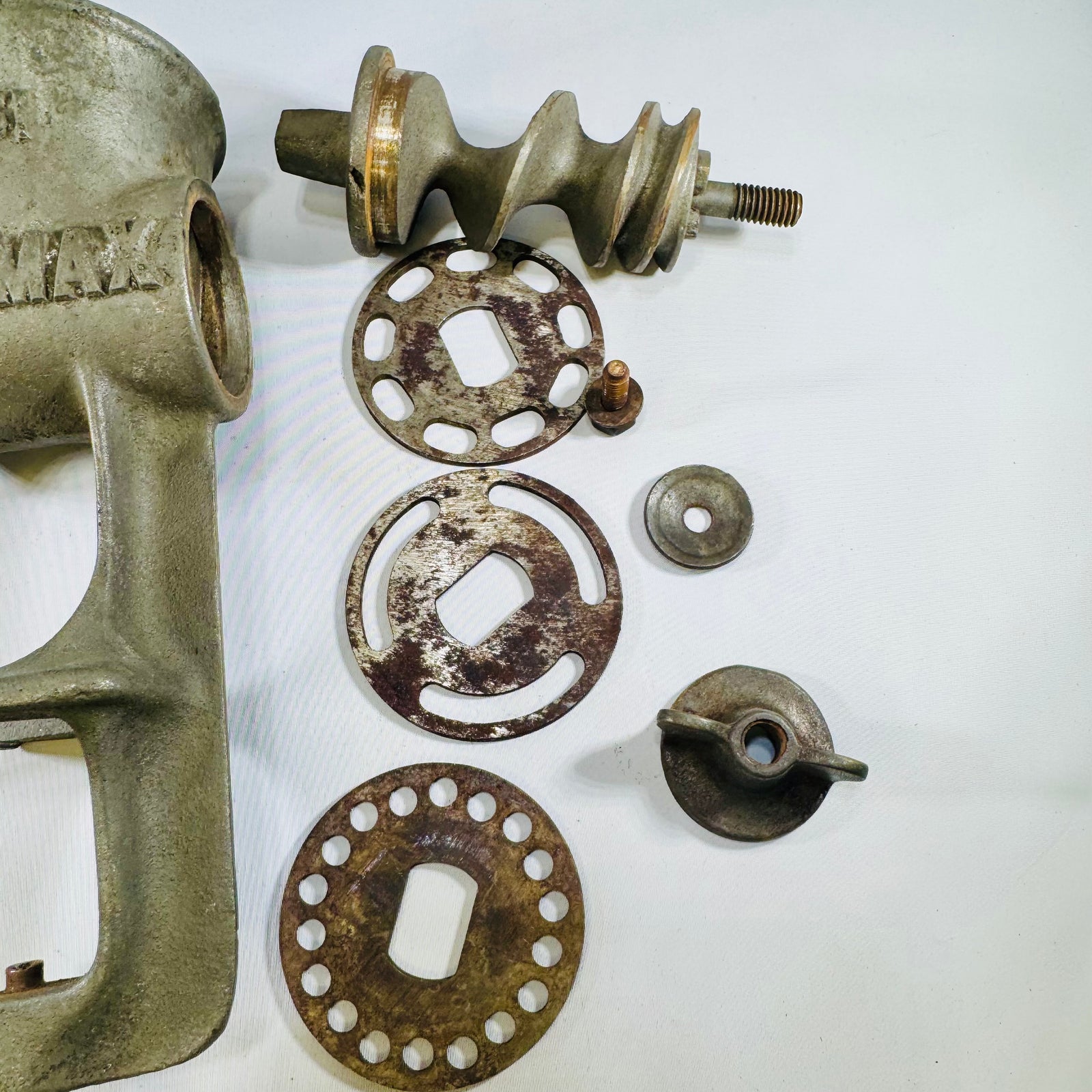 Vintage Climax No. 51 Meat Grinder with Original Box — Cast Iron Hand Crank
