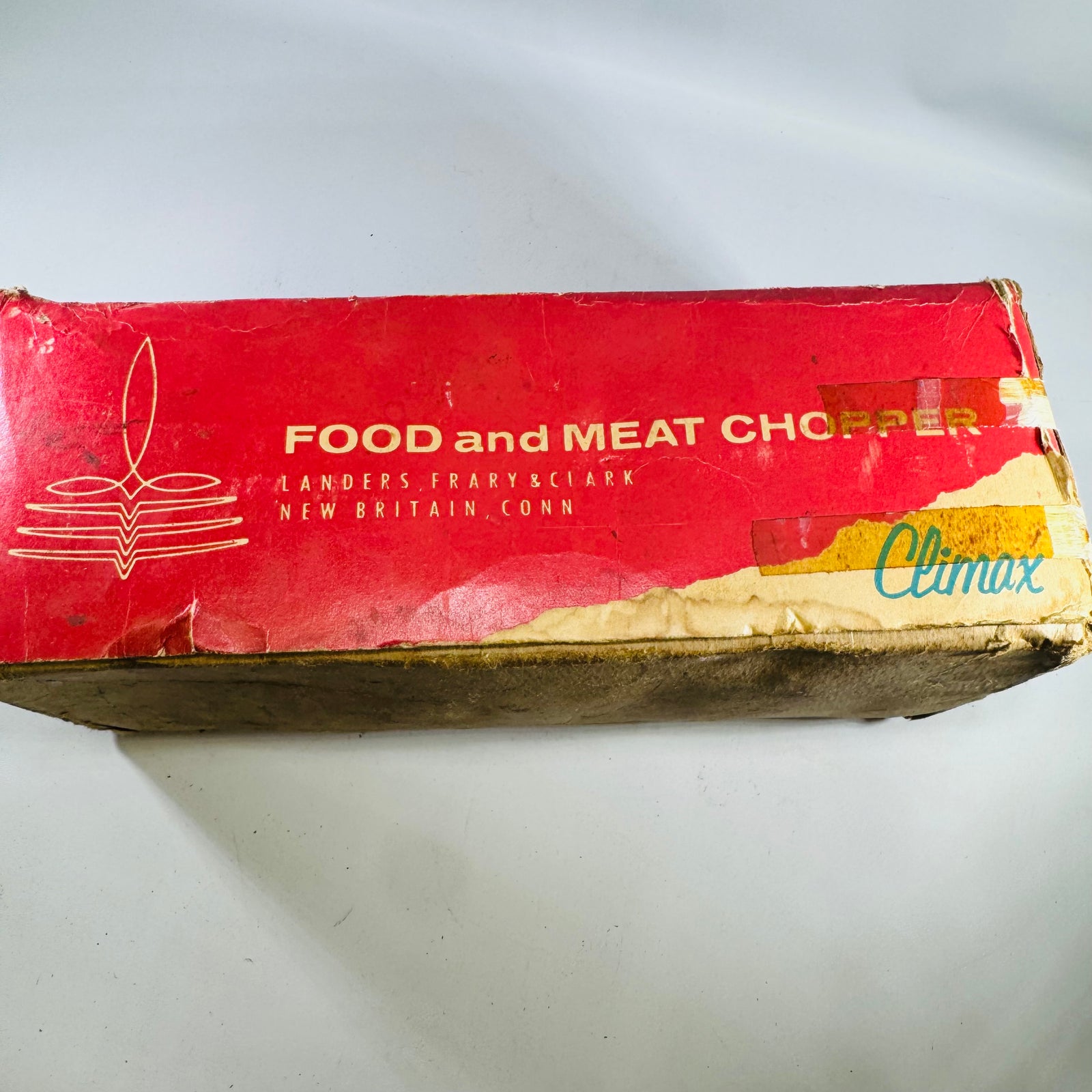 Vintage Climax No. 51 Meat Grinder with Original Box — Cast Iron Hand Crank