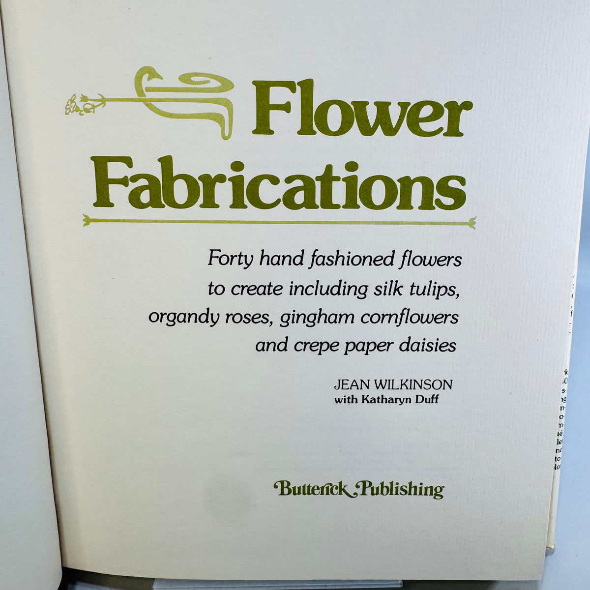 Flower Fabrications 1977 — Hand-Made Fabric & Paper Flowers Vintage Craft Book