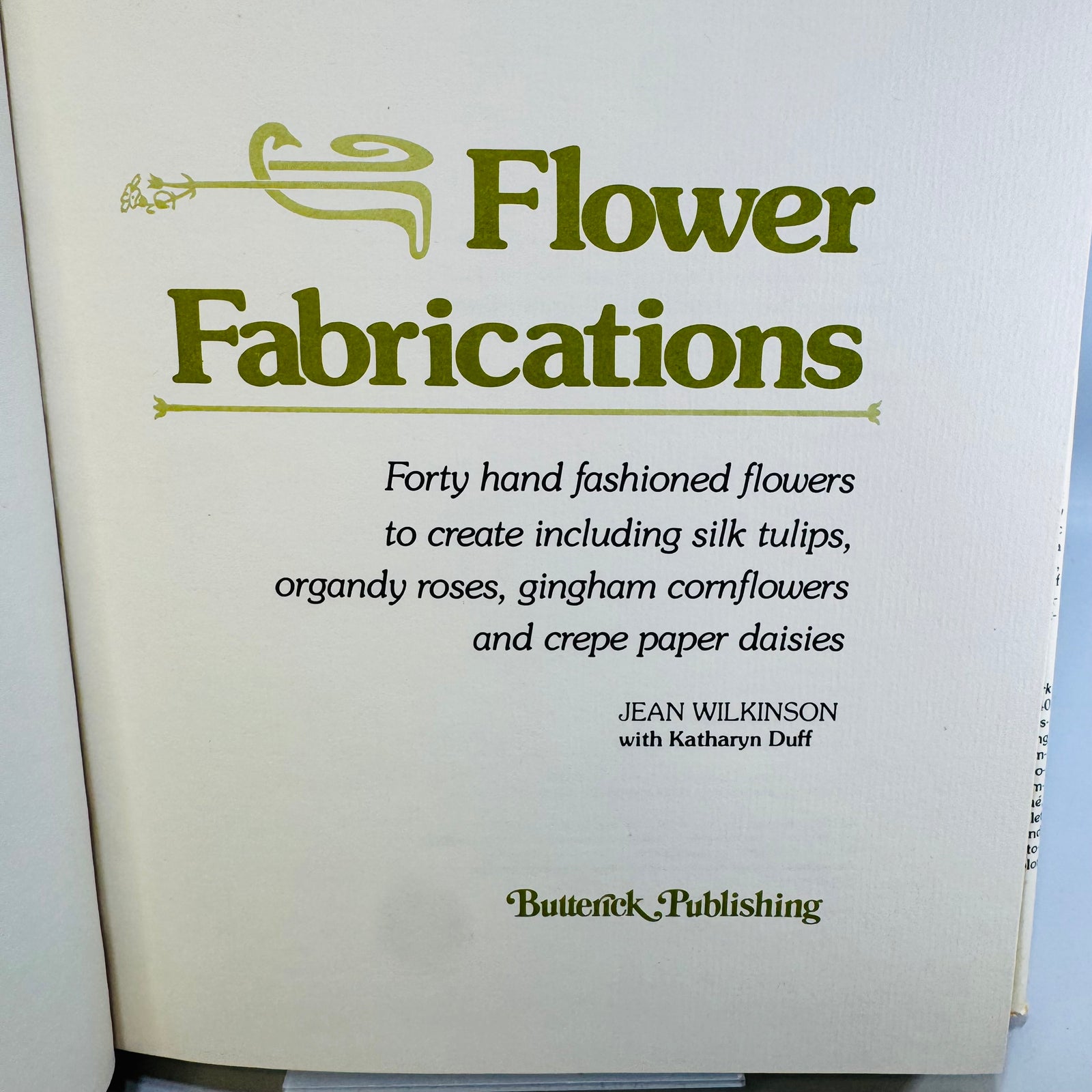 Flower Fabrications 1977 — Hand-Made Fabric & Paper Flowers Vintage Craft Book