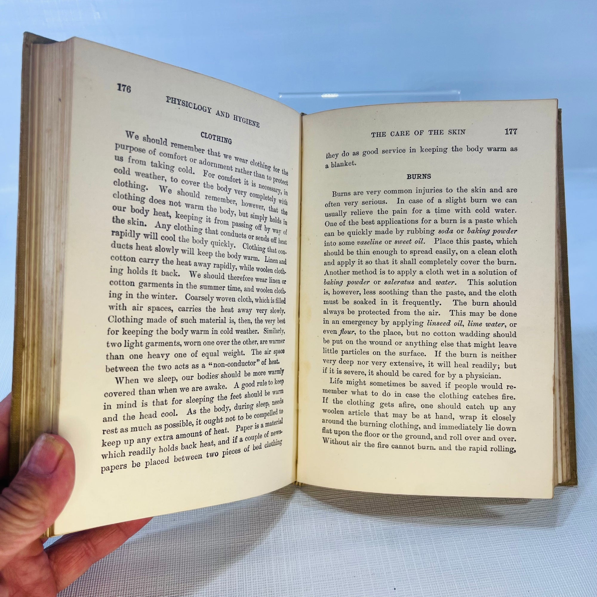 Elementary Physiology and Hygiene For Use in Schools by H.W. Conn 1906 Phd Silver, Burdett and Company