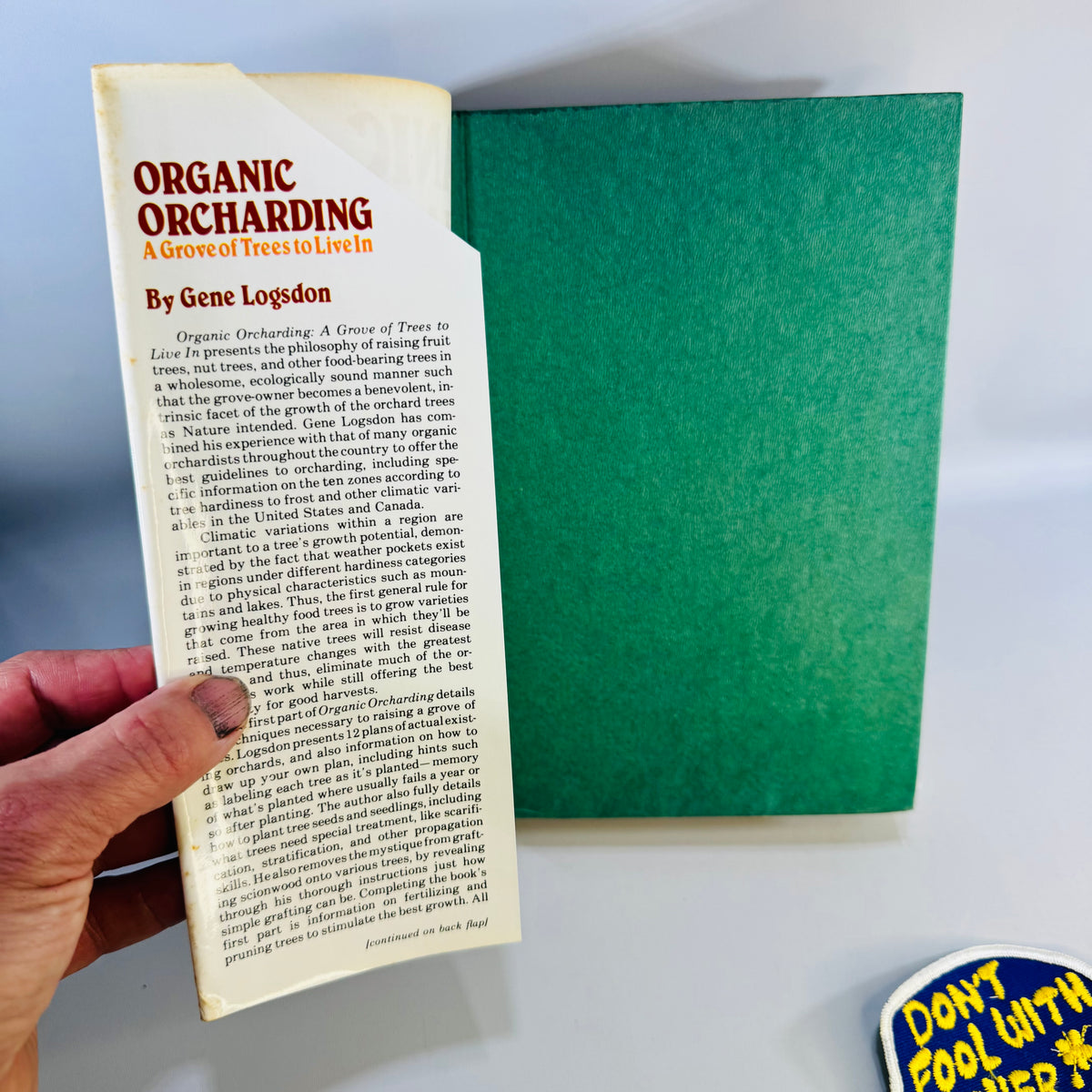 Organic Orcharding: A Grove of Trees to Live In — 1981 Hardcover with Vintage Patch
