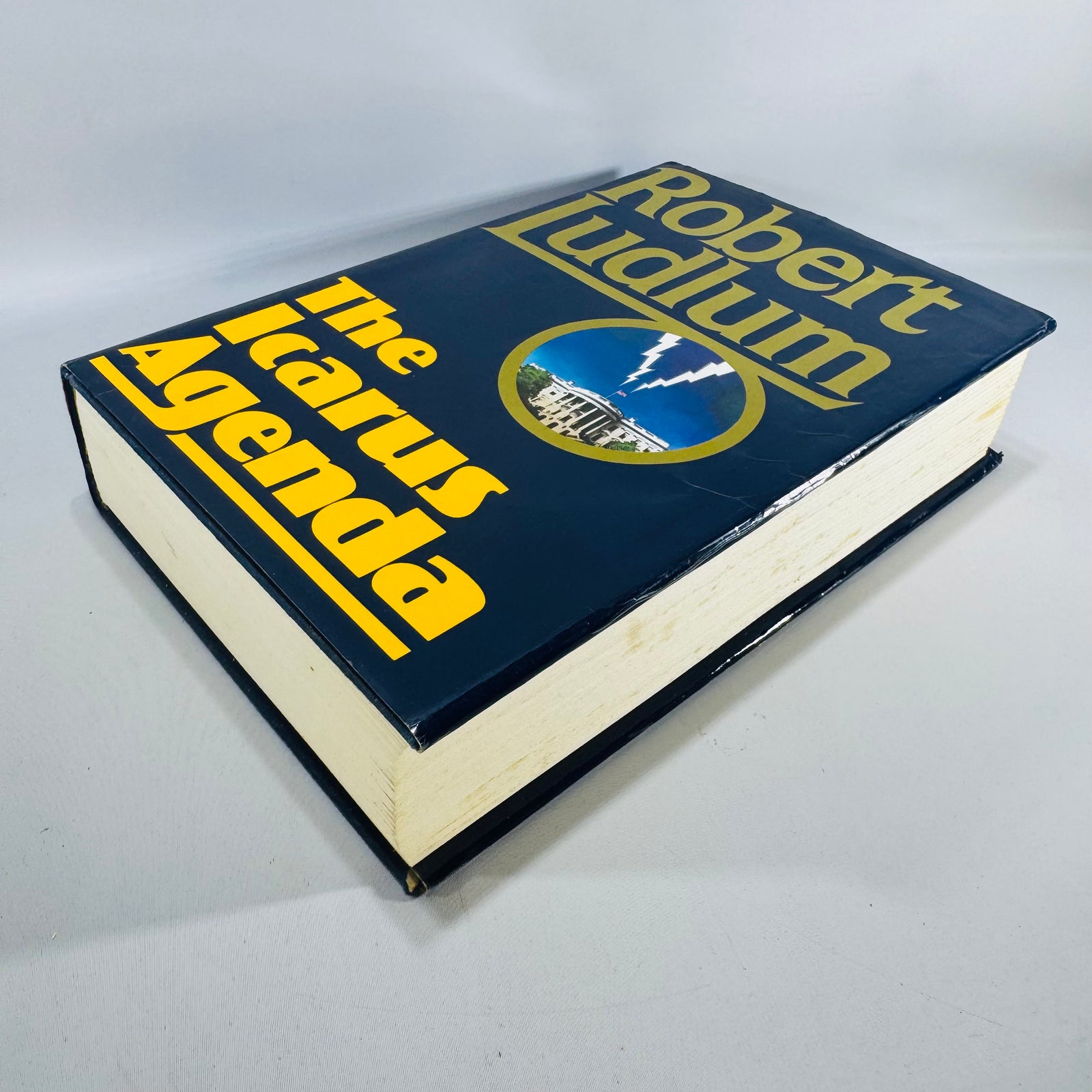 The Icarus Agenda by Robert Ludlum — 1988 Hardcover with Dust Jacket