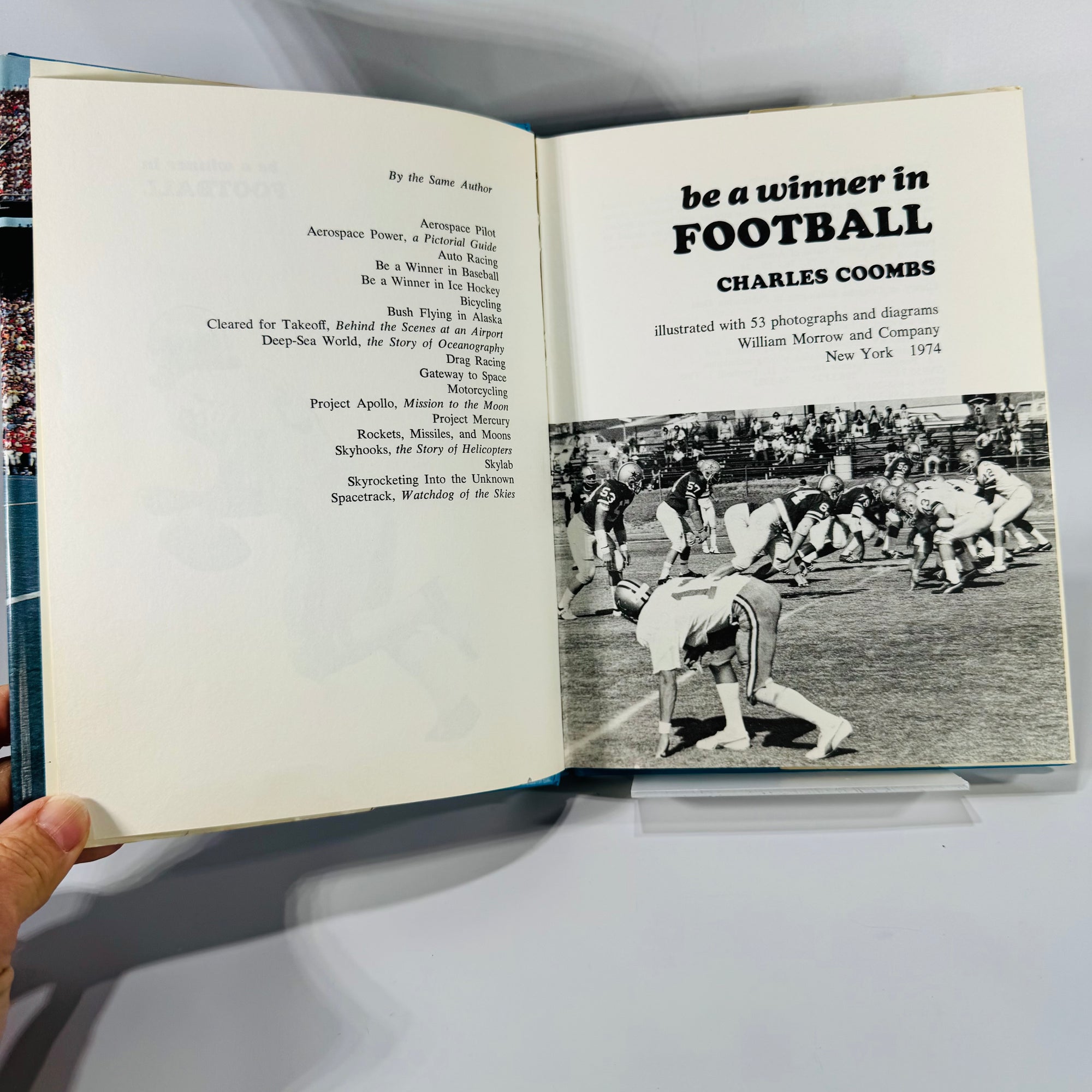 Vintage Sports Instruction • Be a Winner in Football (1974) — Charles Coombs | Illustrated Training Guide, Football Coaching, Juvenile Sports Reference