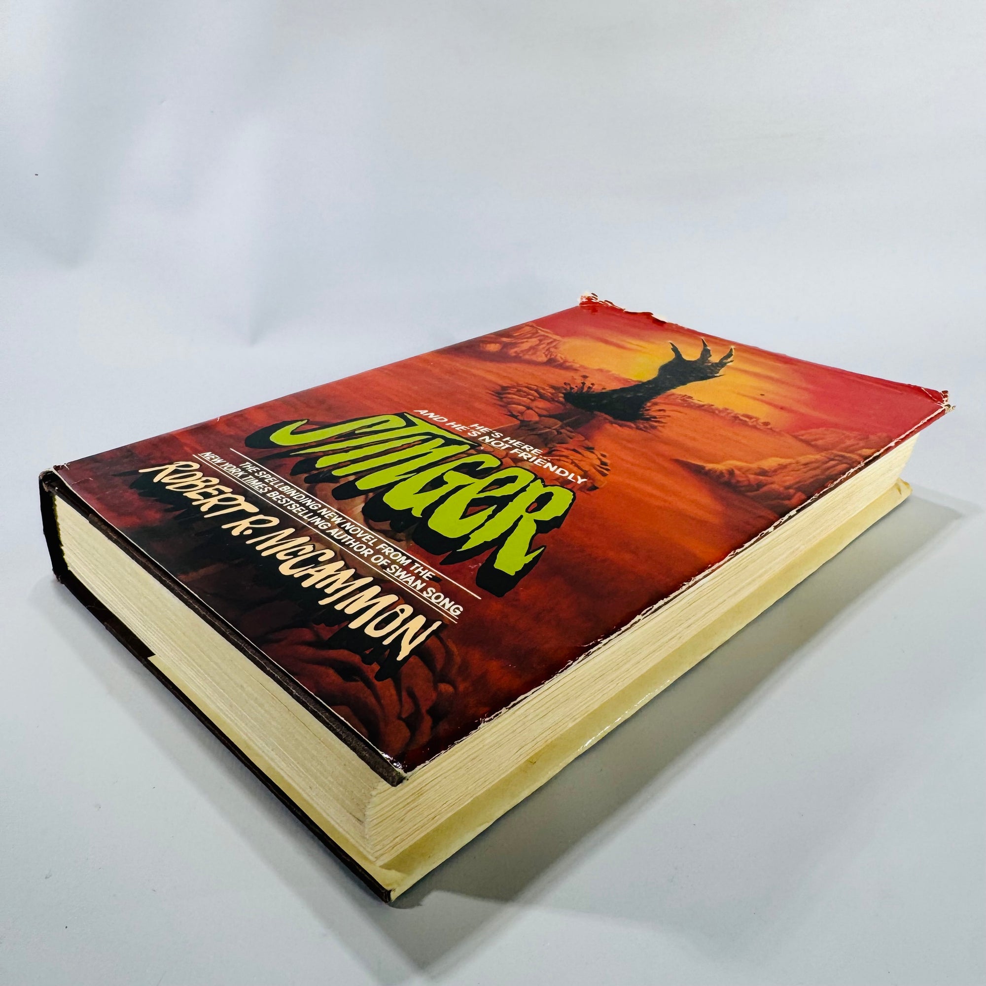 Vintage Horror & Sci-Fi Thriller — Stinger (1987 Book Club Edition) — Robert R. McCammon | Alien Invasion Novel, 1980s Horror Fiction