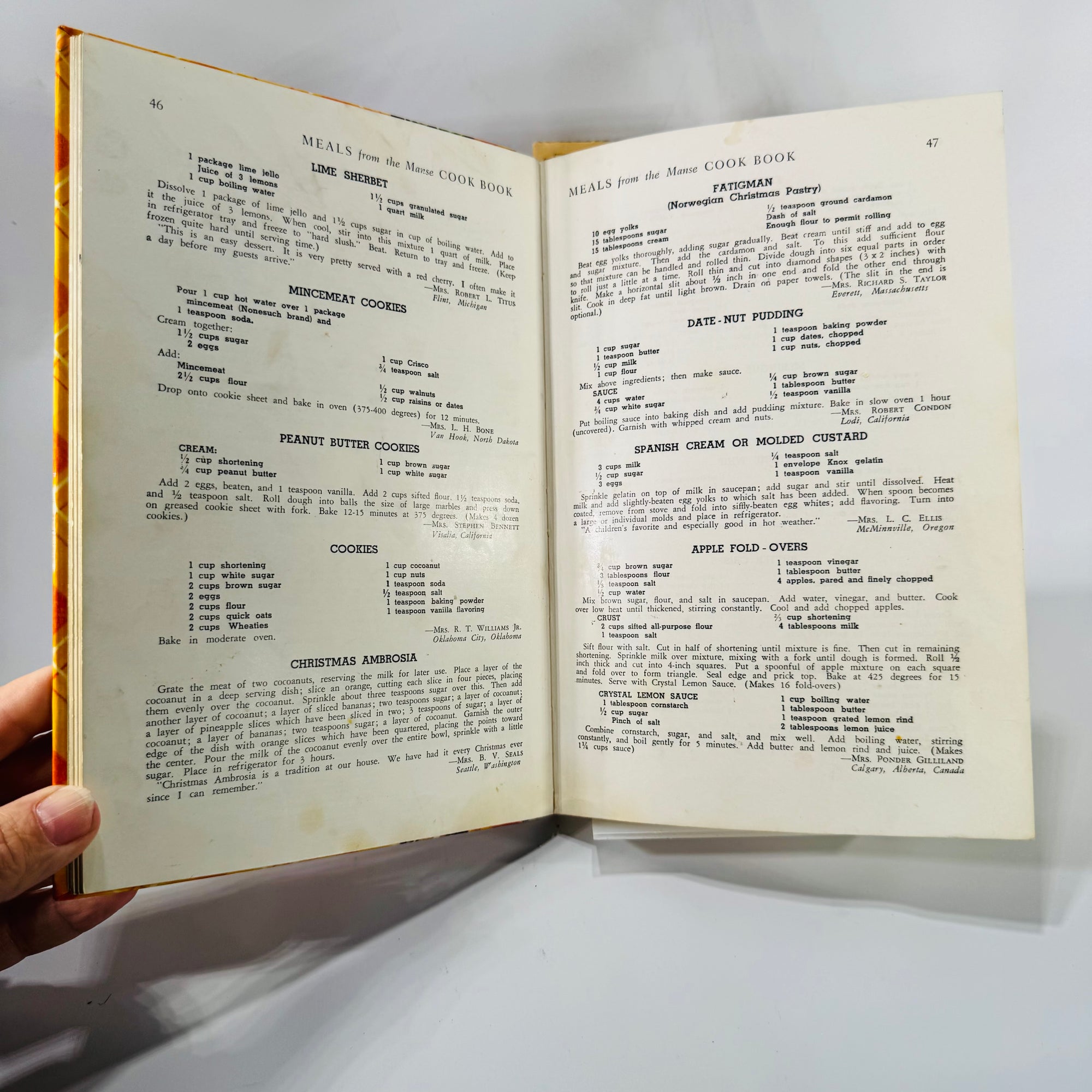 Vintage Church Cookbook Bundle — Meals from the Manse + 50 All-Time Great Hamburger Recipes — Zondervan & Better Homes | Community Recipes