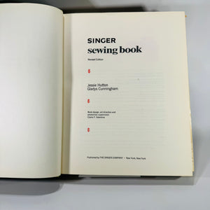 Vintage Sewing Instruction • Singer Sewing Book (1972, Revised Edition) — Jessie Hutton & Gladys Cunningham | Illustrated Techniques, Sewing Reference