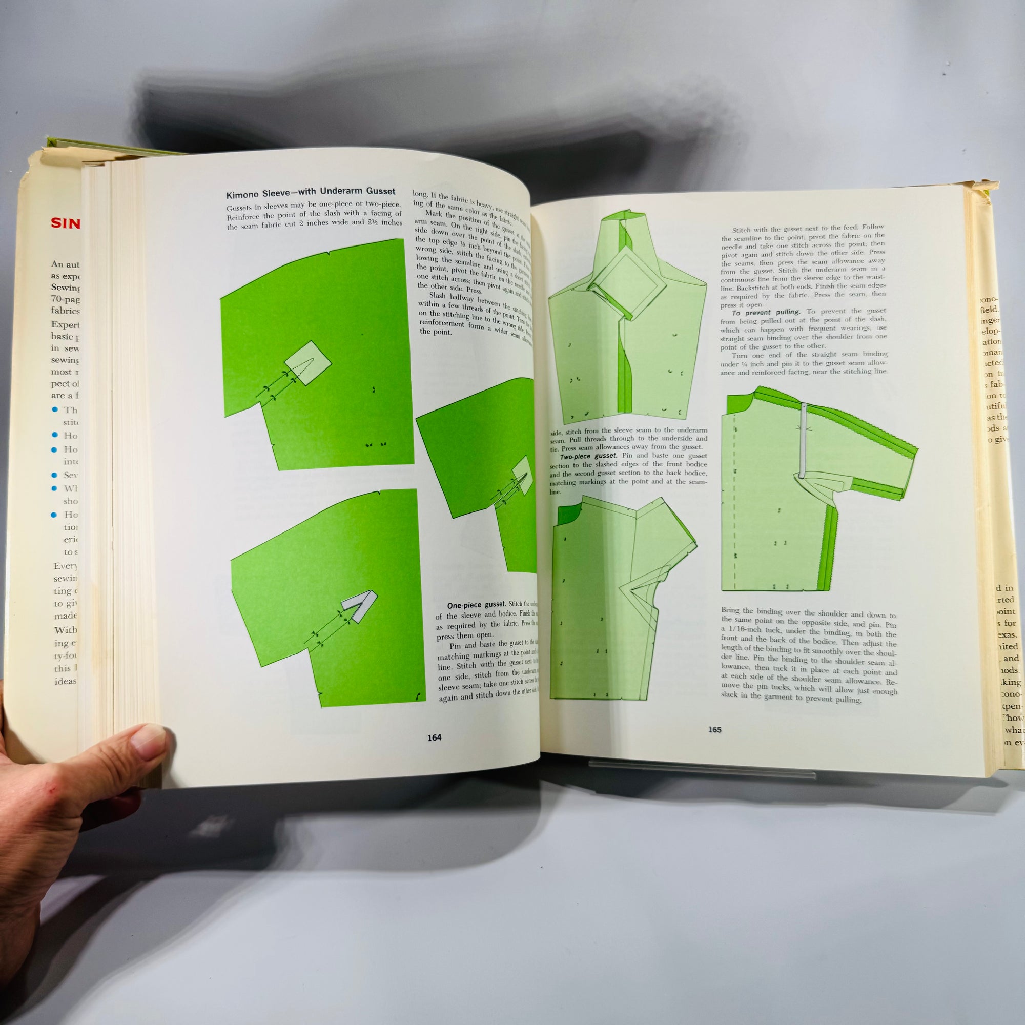 Vintage Sewing Instruction • Singer Sewing Book (1972, Revised Edition) — Jessie Hutton & Gladys Cunningham | Illustrated Techniques, Sewing Reference