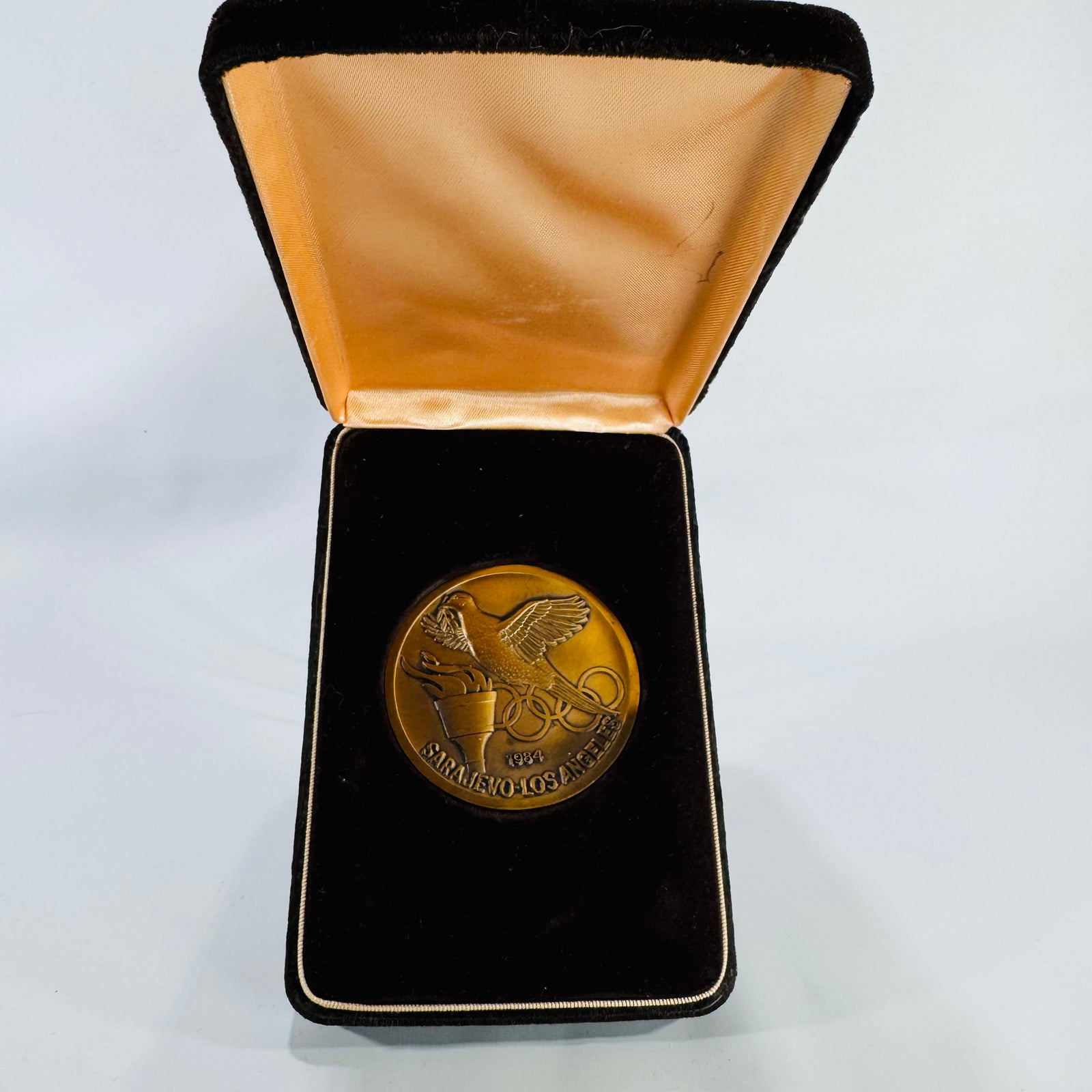 1984 Sarajevo–Los Angeles Olympic Commemorative Medal in Original Velvet Case