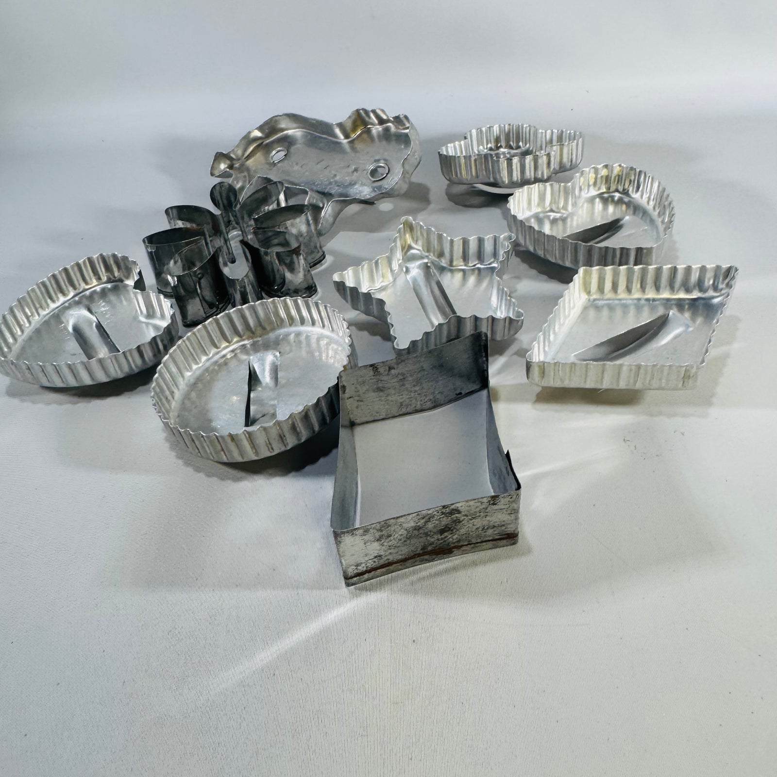 Vintage Aluminum Cookie Cutter Lot 9 Metal Baking Cutters Lion Heart Star Flower Kitchen Decor Bundle
