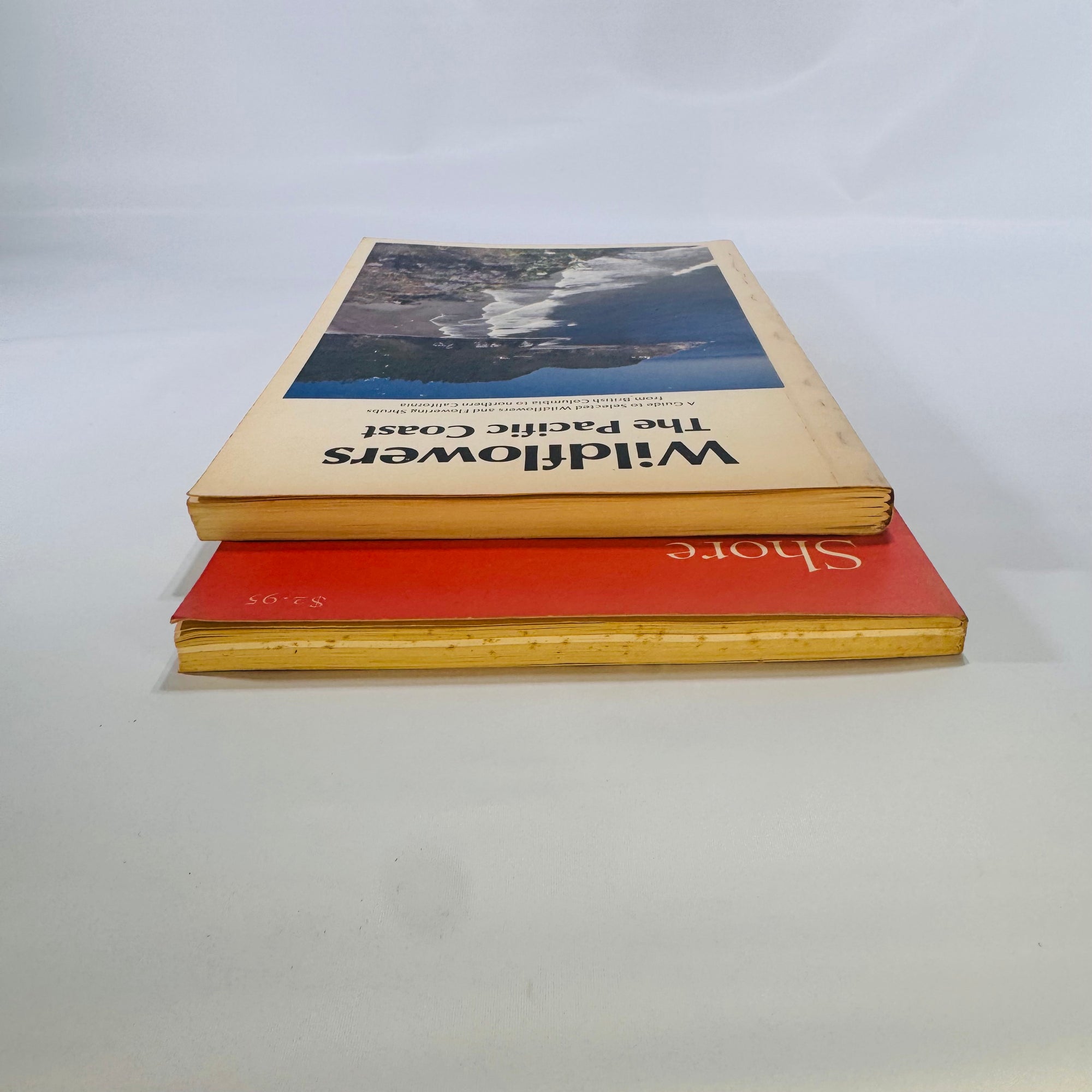2 Vintage Wildflower Guidebooks – Pacific Coast & Shore Wildflowers (1964–1980), Paperback