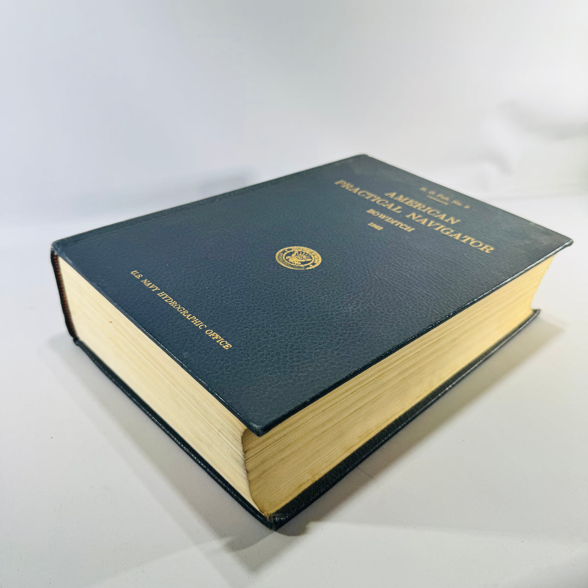 1962 American Practical Navigator Bowditch U.S. Navy Nautical Navigation Hardcover
