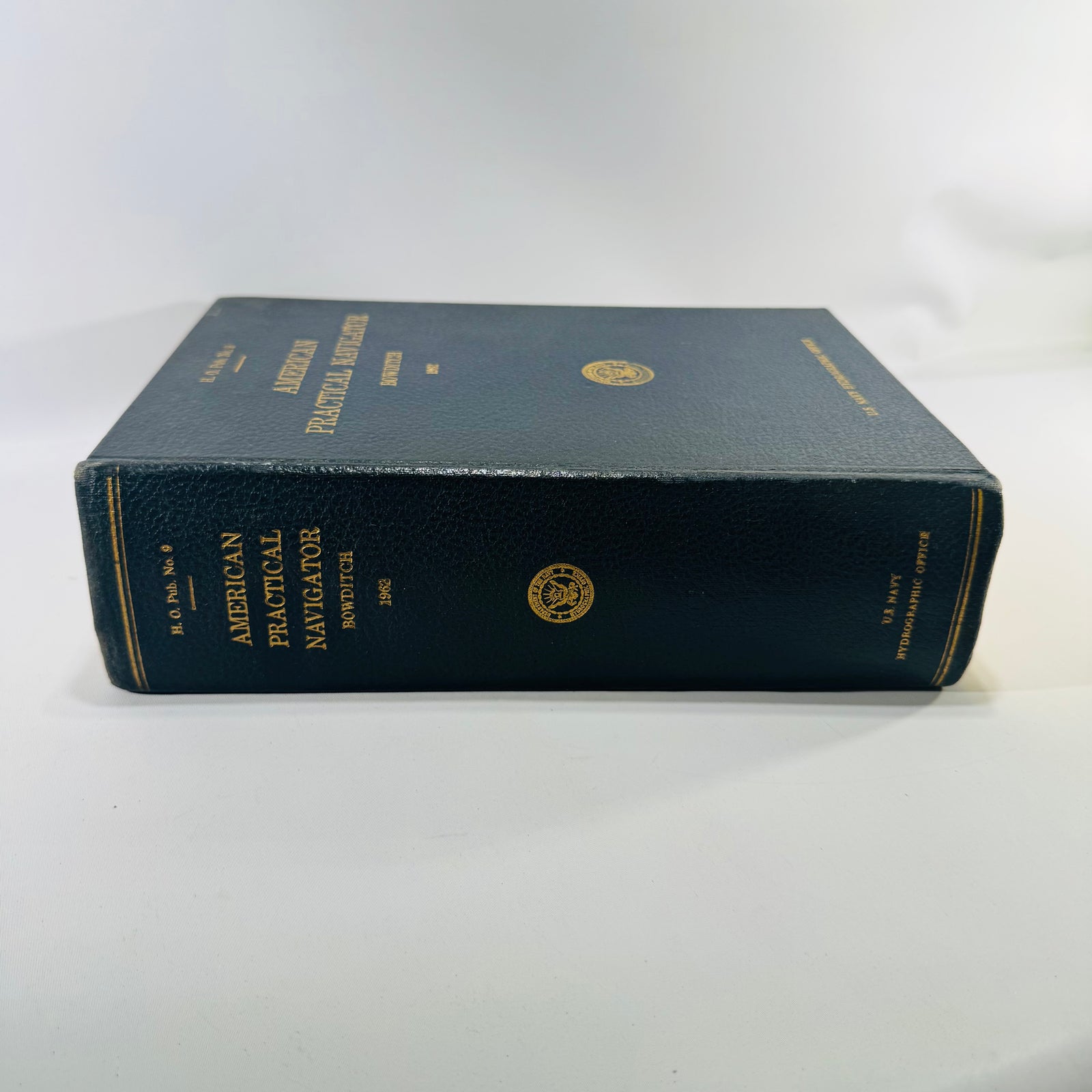 1962 American Practical Navigator Bowditch U.S. Navy Nautical Navigation Hardcover