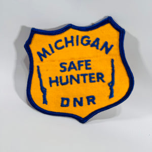 Michigan DNR Patch Set (2) – 2001 Deer Management Cooperator + Michigan Safe Hunter DNR