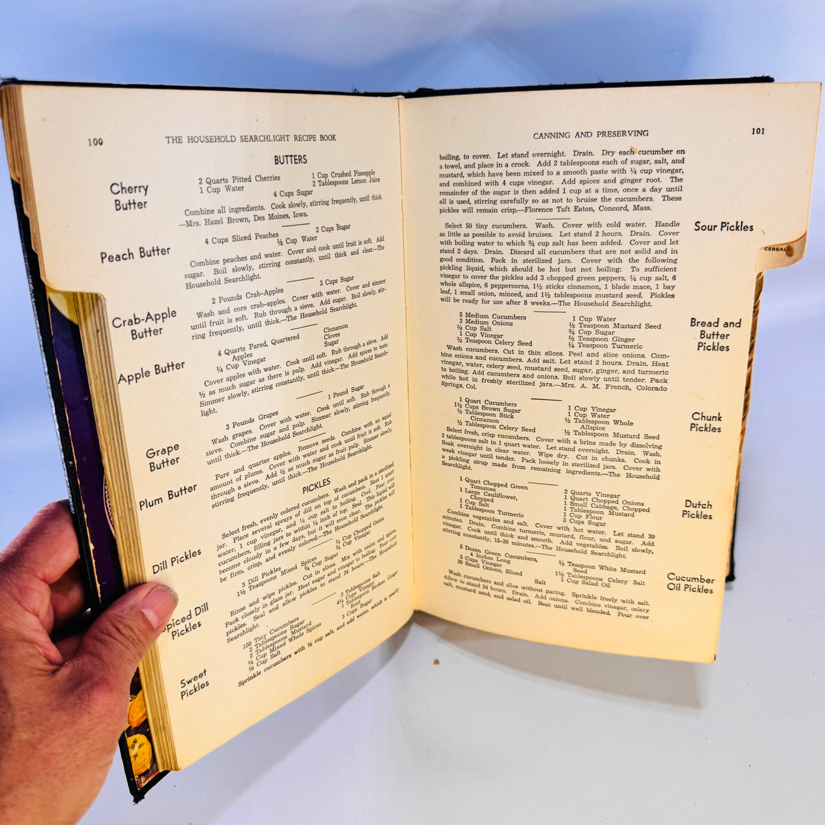 1944 Household Searchlight Recipe Book 17th Edition Thumb Indexed Vintage Hardcover Cookbook
