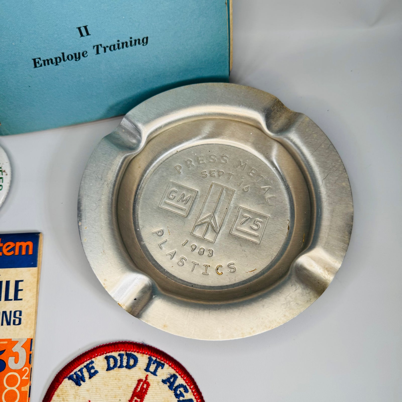 Vintage Oldsmobile Lansing GM Memorabilia Bundle Lot (GM 75 Ashtray + Plates)