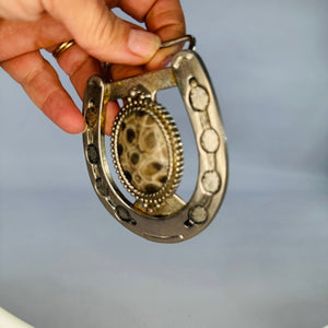 1970s Horseshoe Belt Buckle with Spotted Stone Inlay (4” x 3”)