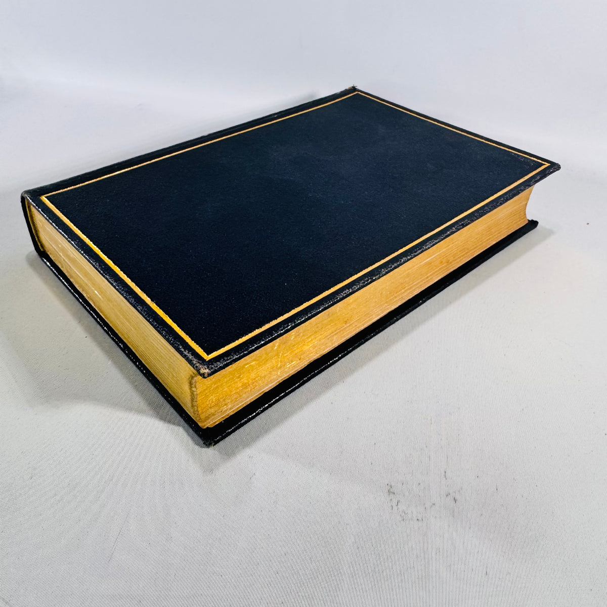 1924 Poetical Works of John Keats Oxford Edition Black Gilt Hardcover Poetry Book