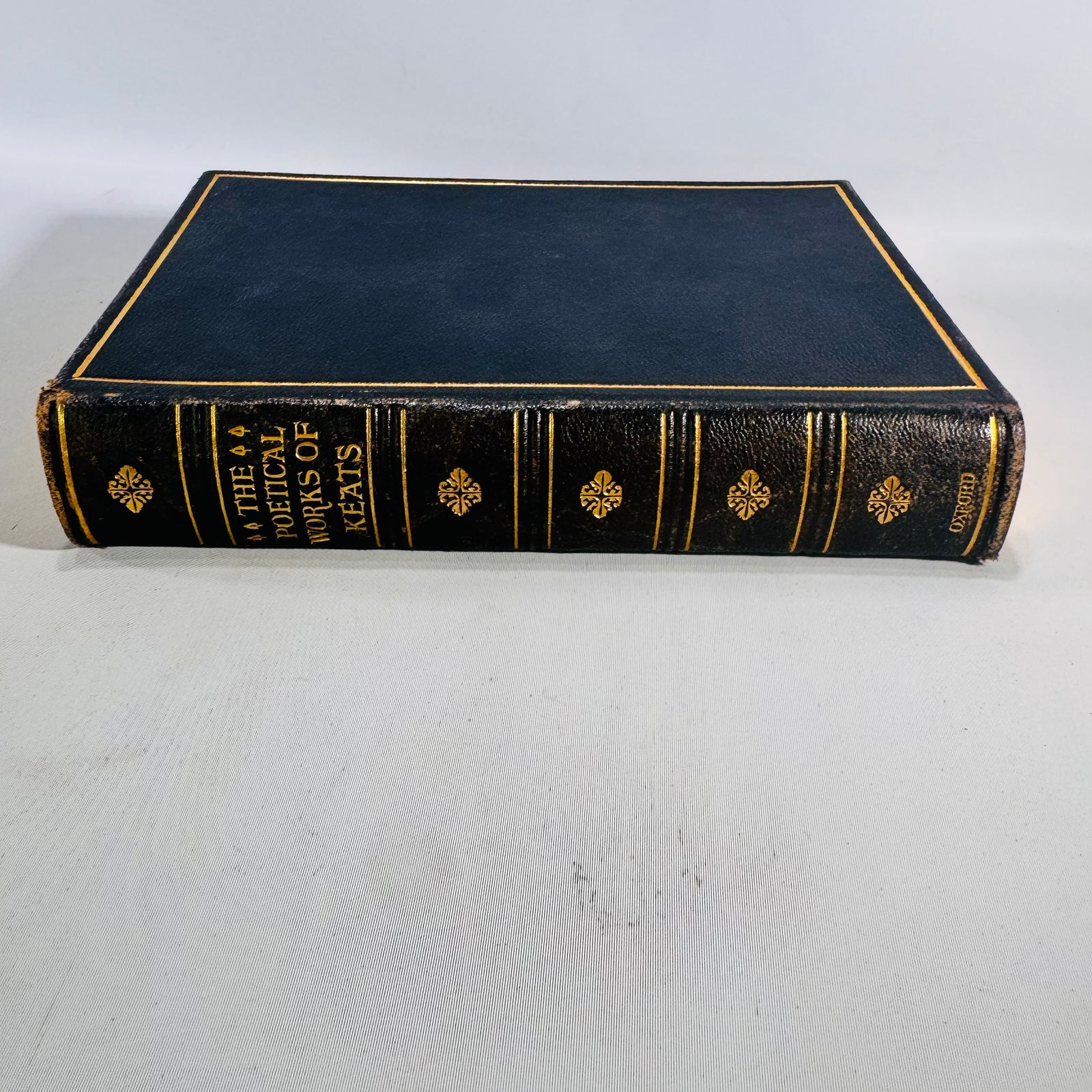 1924 Poetical Works of John Keats Oxford Edition Black Gilt Hardcover Poetry Book