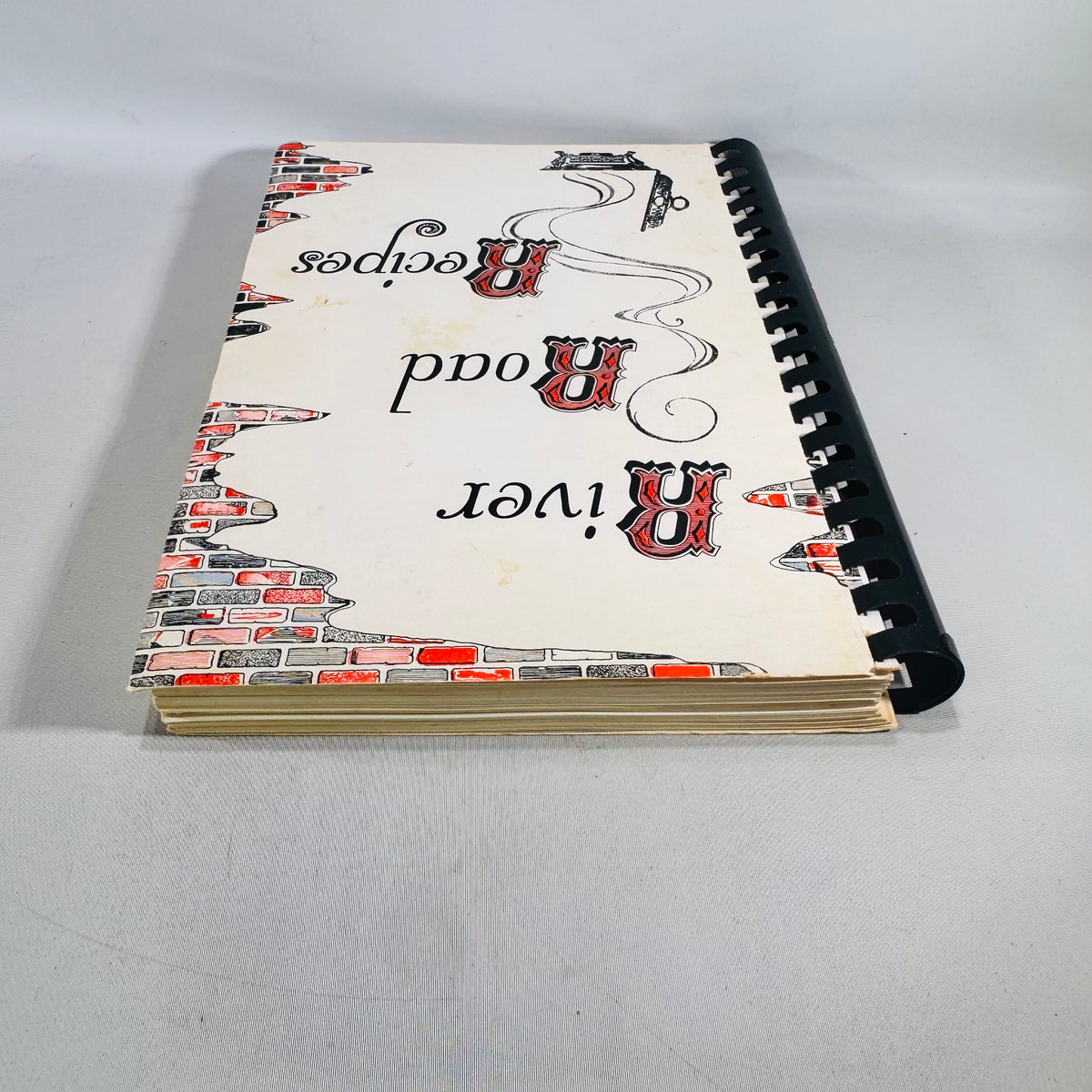 River Road Recipes Vintage Louisiana Cookbook Junior League Baton Rouge Plasitc Comb