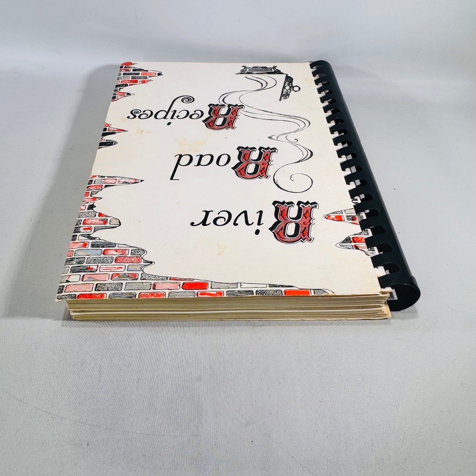 River Road Recipes Vintage Louisiana Cookbook Junior League Baton Rouge Plasitc Comb