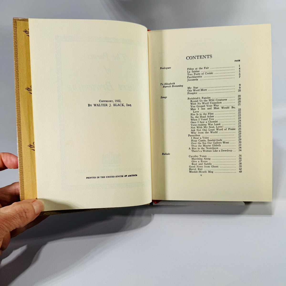 The Poems of Robert Browning (1932) – Vintage Hardcover Poetry Collection