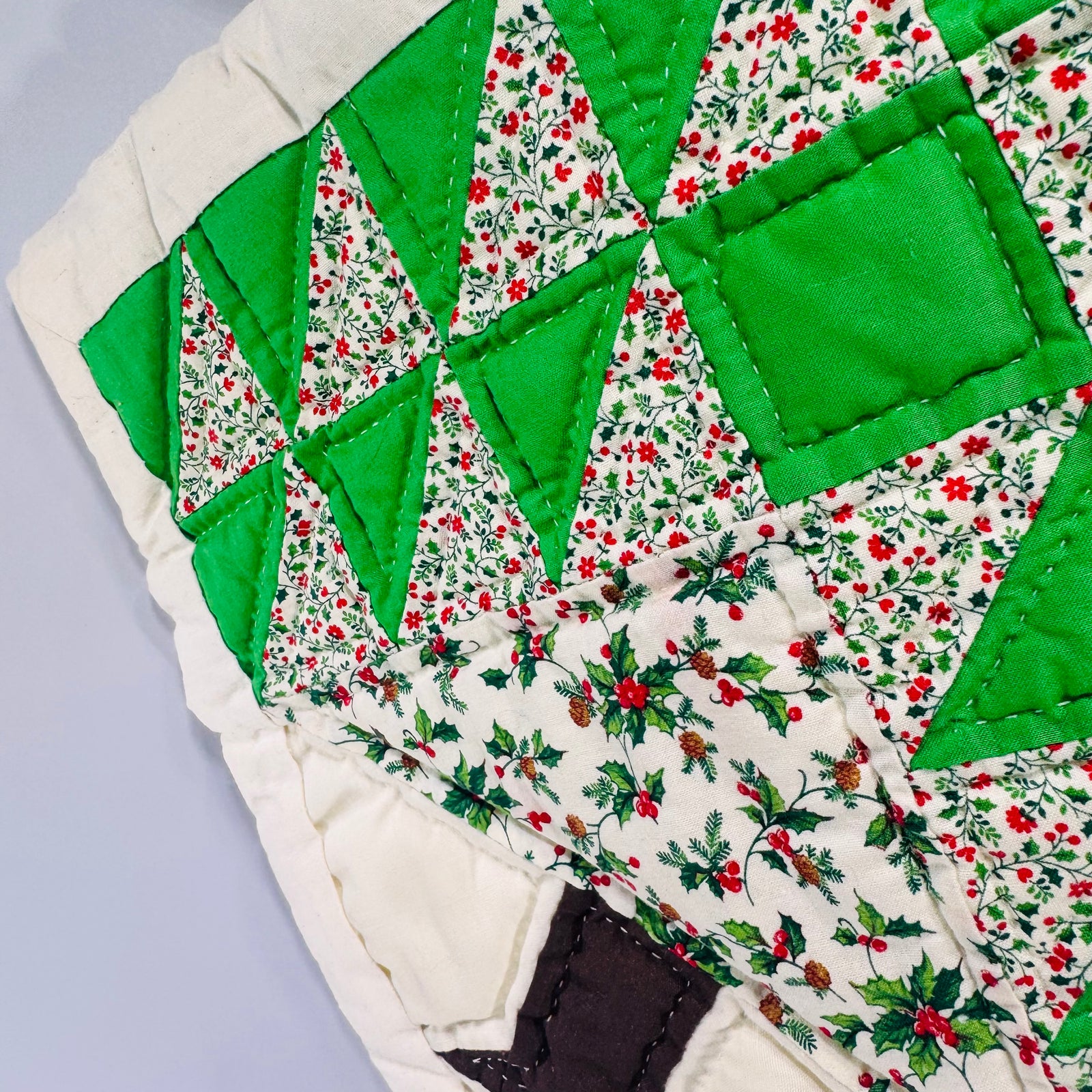 Handmade Christmas Tree Quilted Potholder Vintage Green Calico Holiday Hot Pad