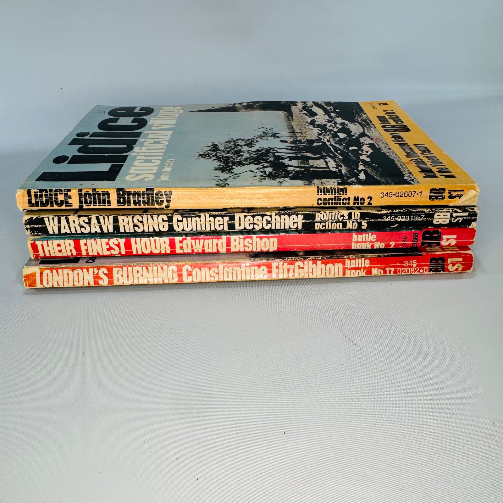 Vintage WWII Paperback Bundle (Set of 4) — Ballantine Illustrated History
